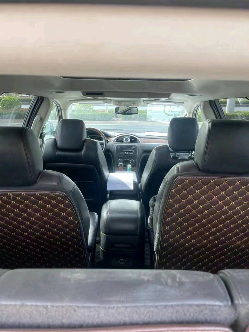 青岛11年别克昂科雷9