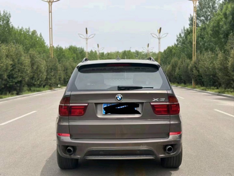 青岛13年宝马X54
