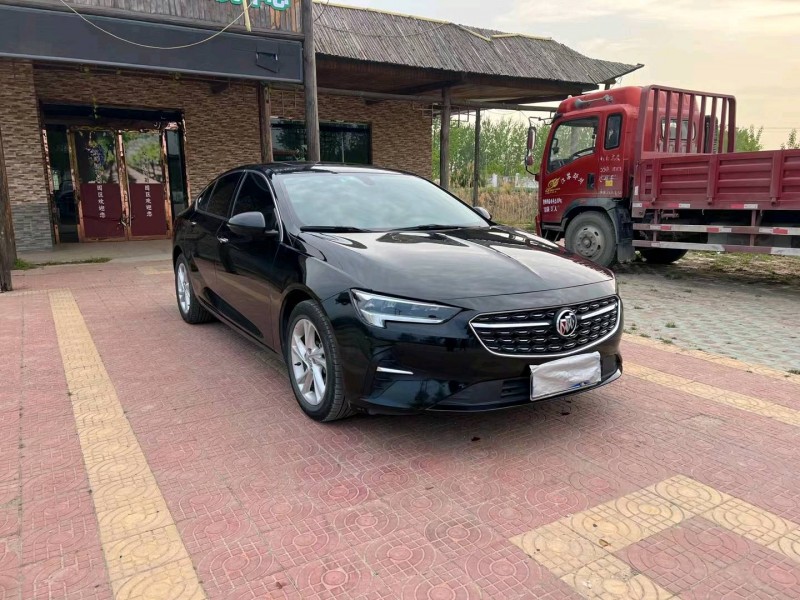 徐州20年别克君威2