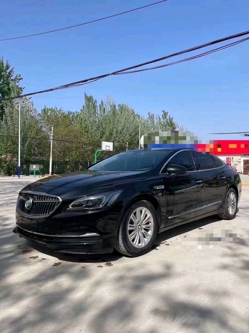 青岛18年别克君越2