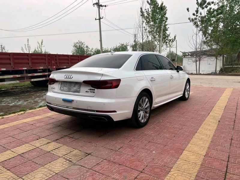 徐州19年奥迪A4L8
