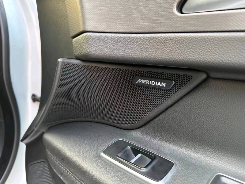 济宁20年捷豹XFL3