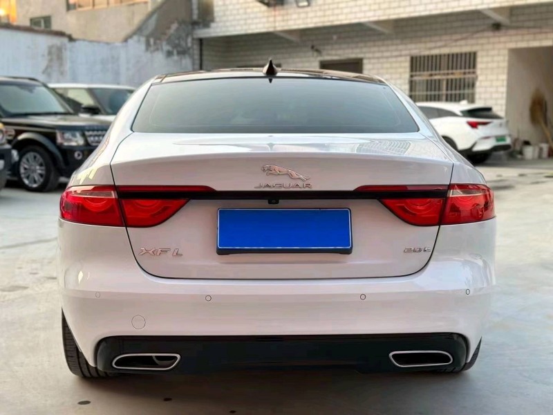 济宁20年捷豹XFL9