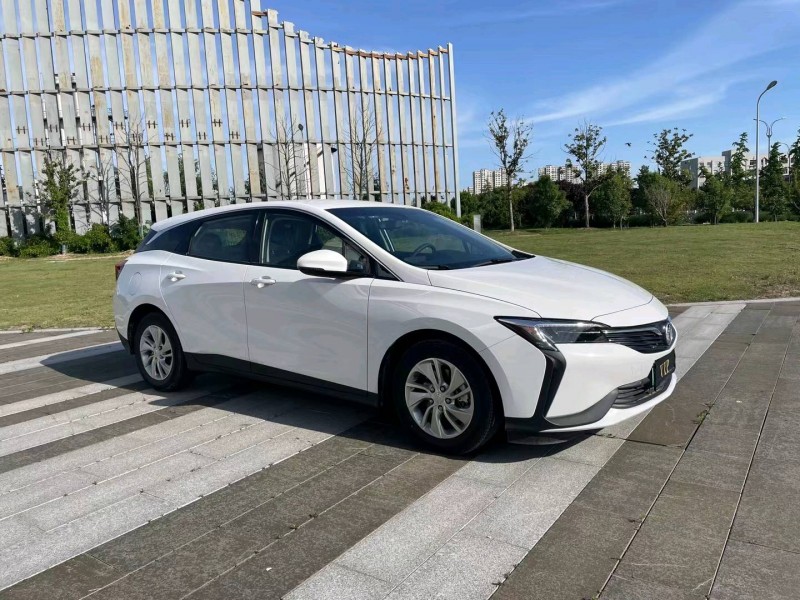 盐城23年别克微蓝3