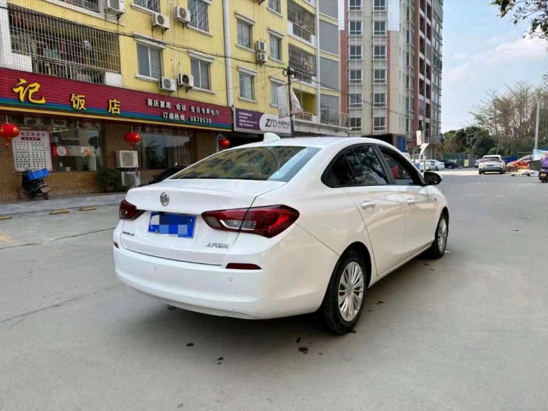 深圳19年别克凯越8