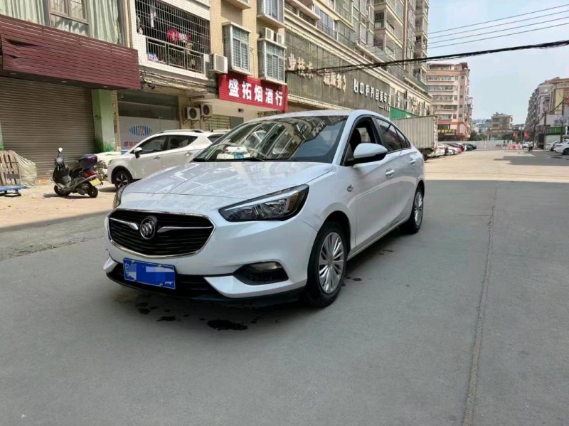 深圳19年别克凯越9