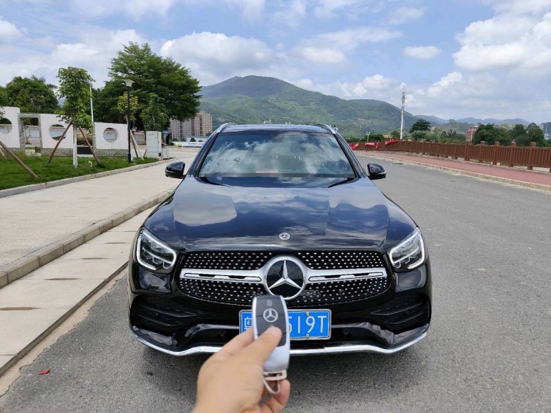 东莞21年奔驰GLC1