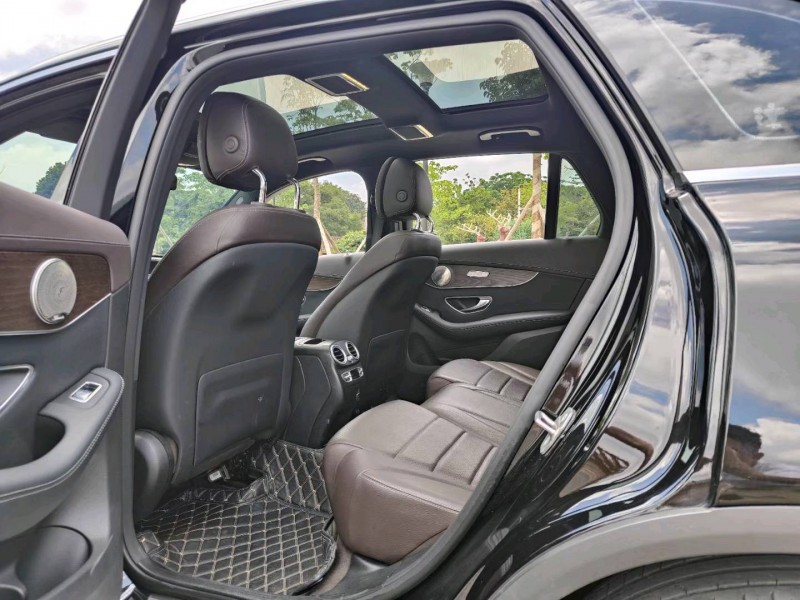 东莞21年奔驰GLC7