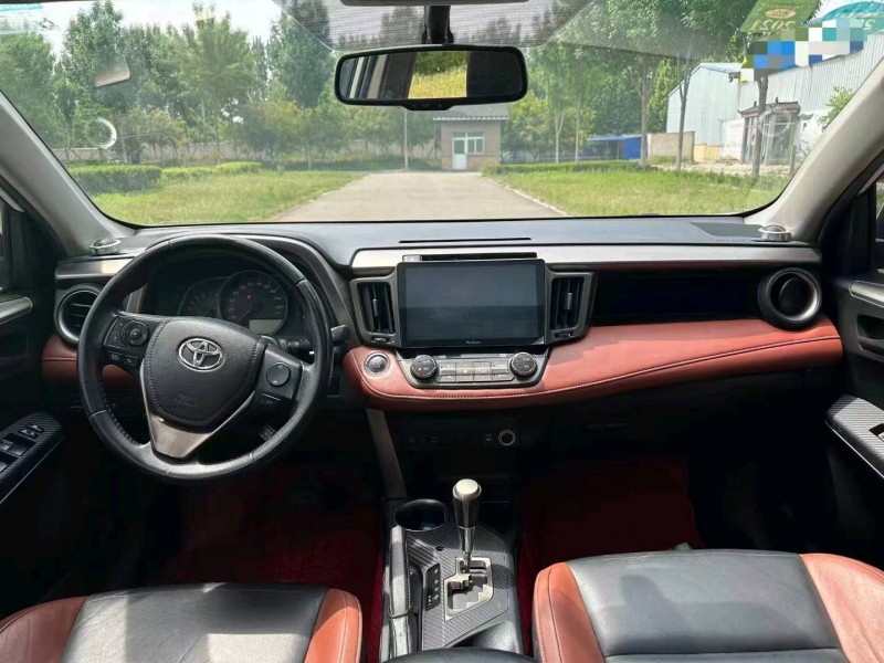 青岛14年丰田RAV4荣放5