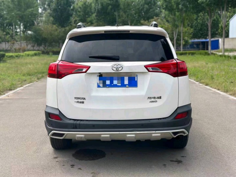 青岛14年丰田RAV4荣放9