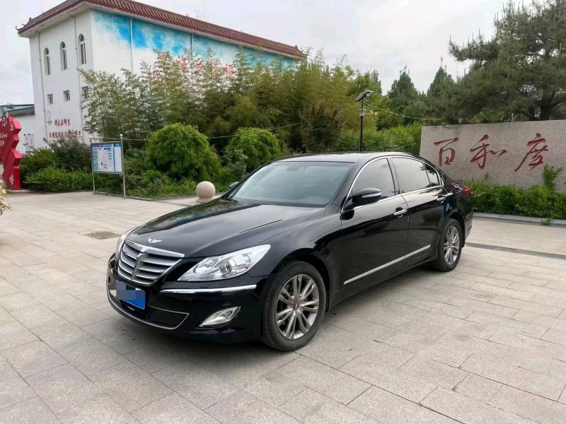 济南13年现代劳恩斯2