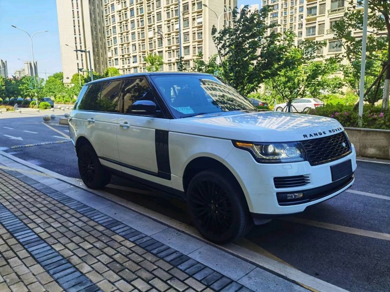 苏州14年路虎揽胜行政2