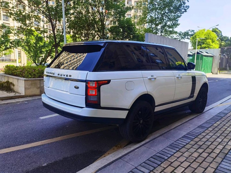 苏州14年路虎揽胜行政7