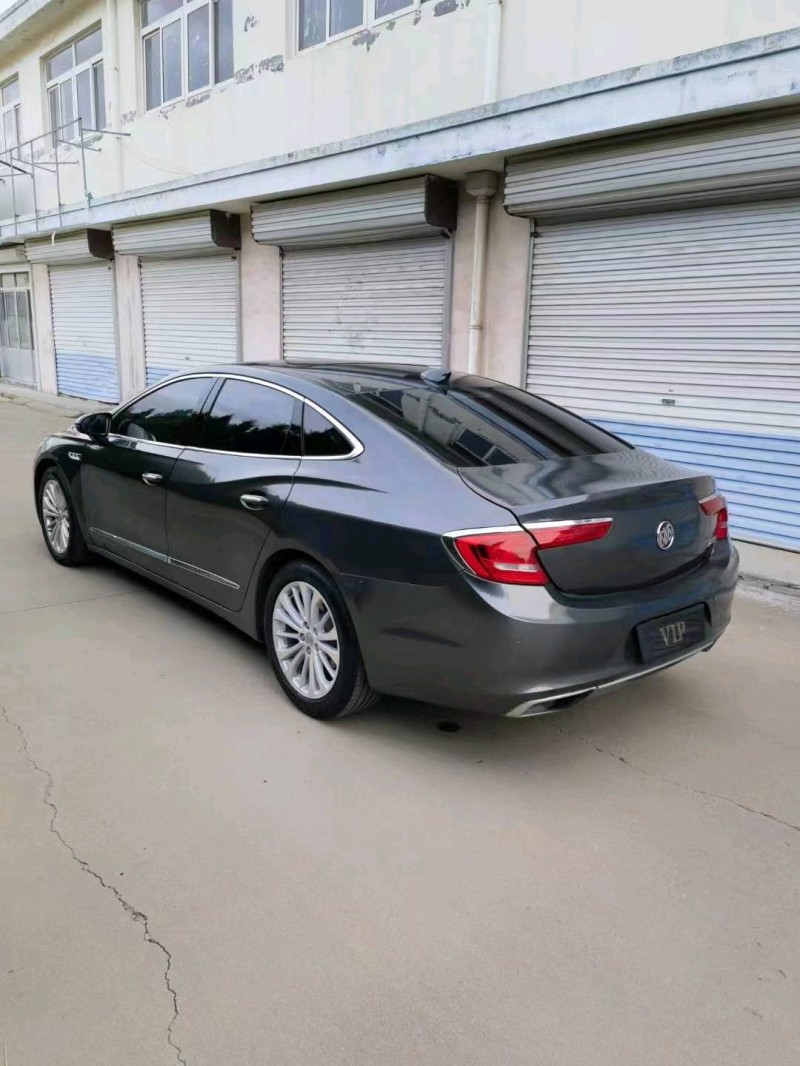 青岛16年别克君越7