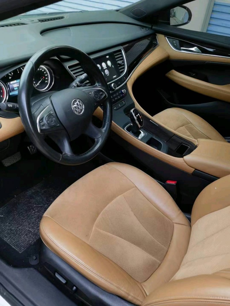 青岛16年别克君越8