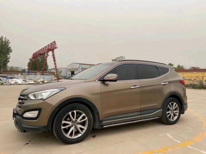 潍坊14年现代新胜达2