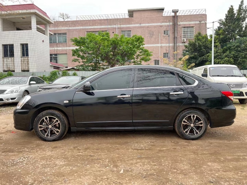 广州18年日产轩逸9