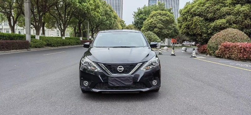 苏州18年日产轩逸1