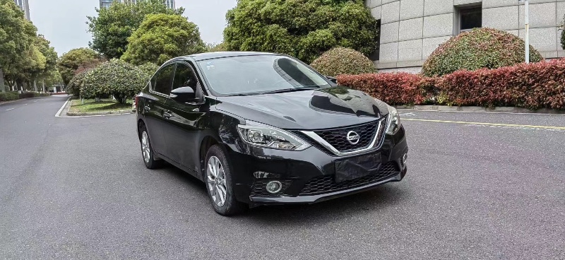 苏州18年日产轩逸4