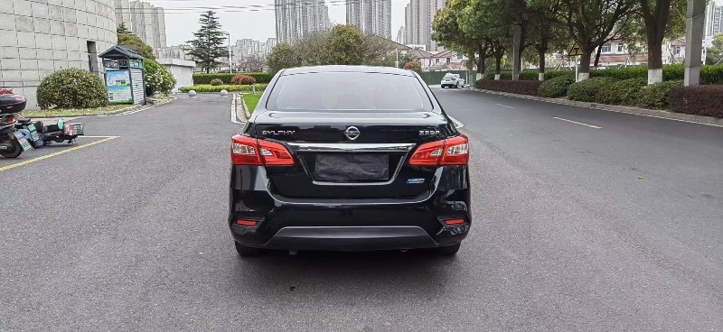 苏州18年日产轩逸8