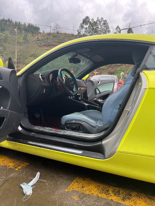 重庆13年奥迪TTS8