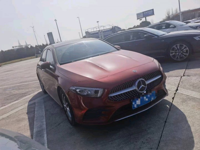 蚌埠19年奔驰A4
