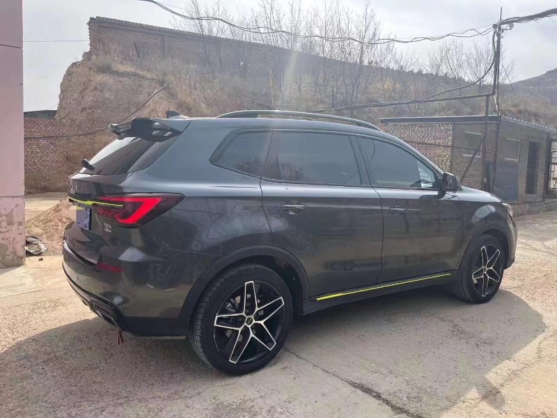 保定21年荣威RX55