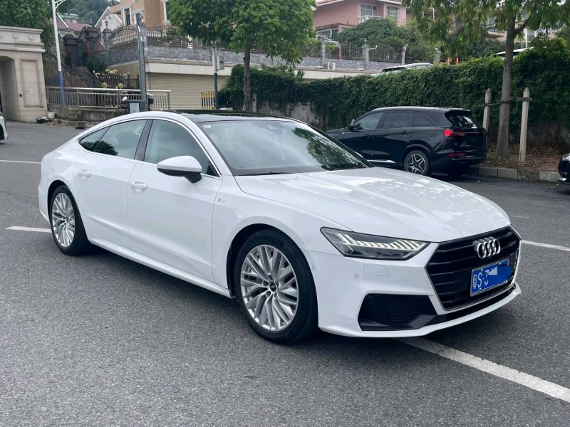 广州22年奥迪A7L3