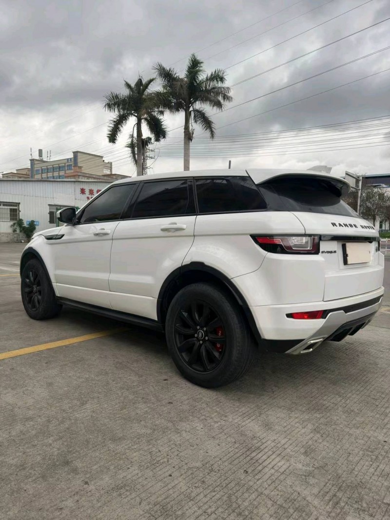 广州19年路虎极光7