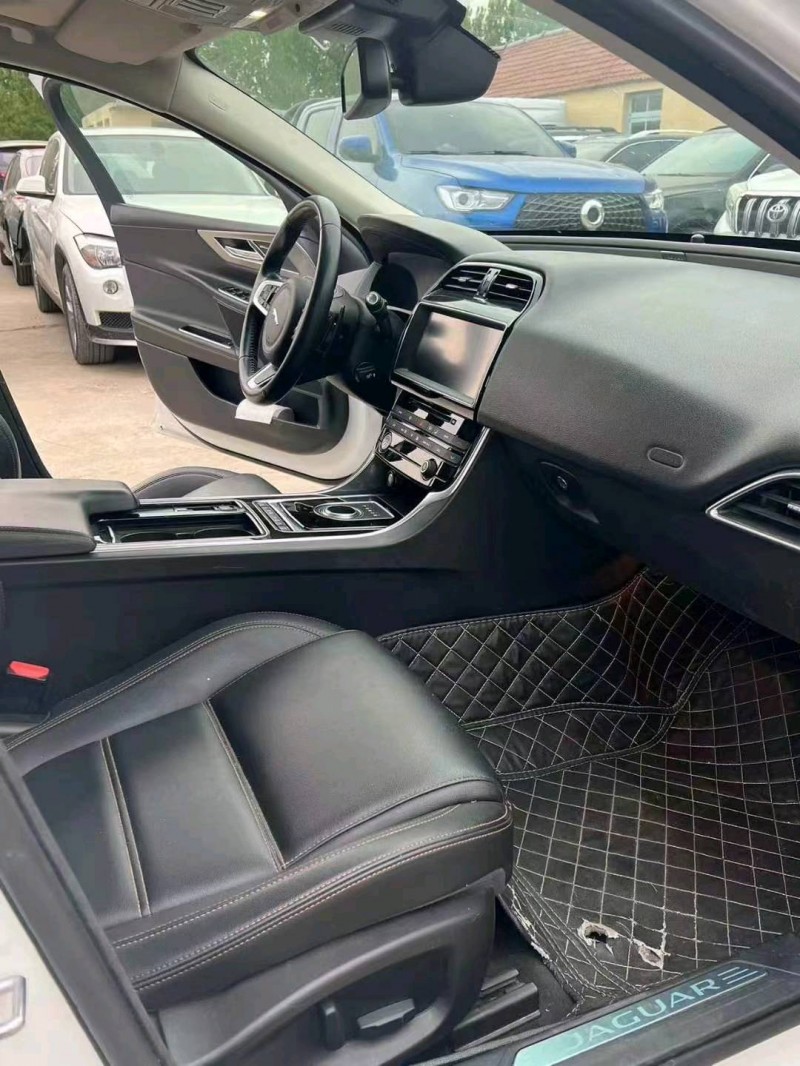 济南18年捷豹XFL4