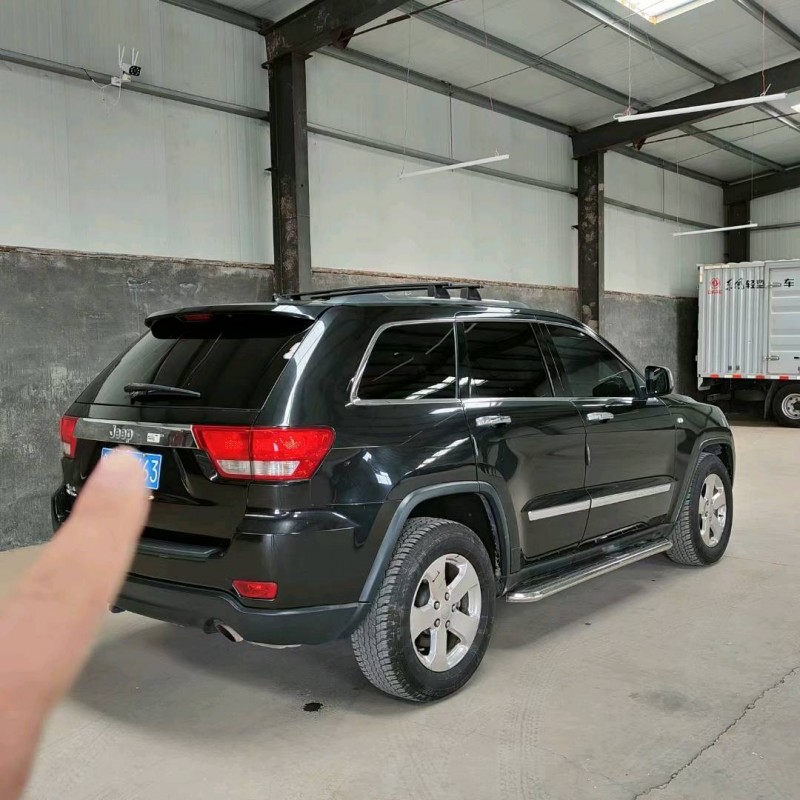 聊城13年Jeep大切诺基8