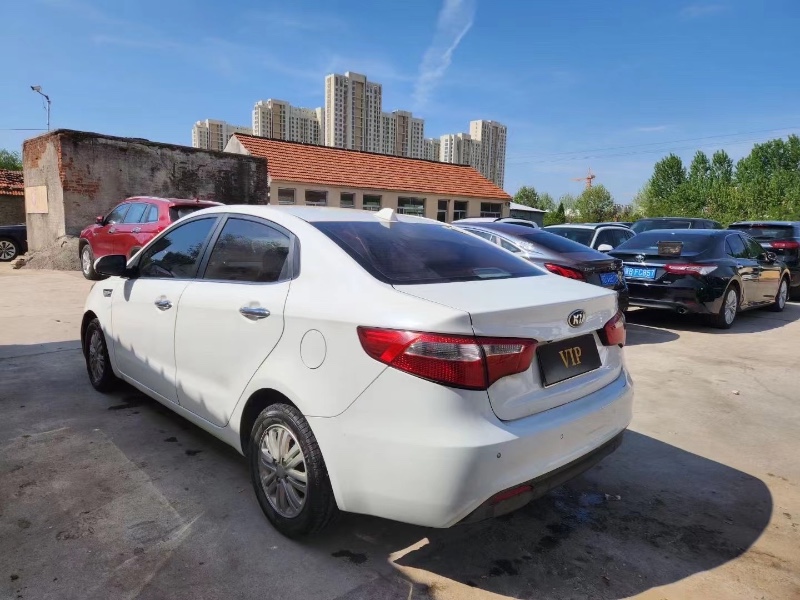 青岛13年起亚K26