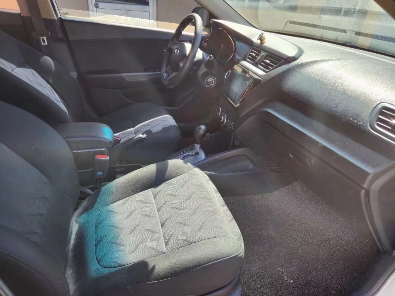 青岛13年起亚K27