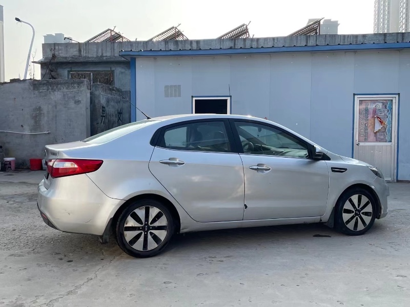 济宁13年起亚K27