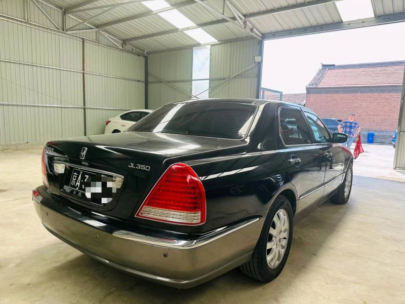 北京05年现代雅克仕7