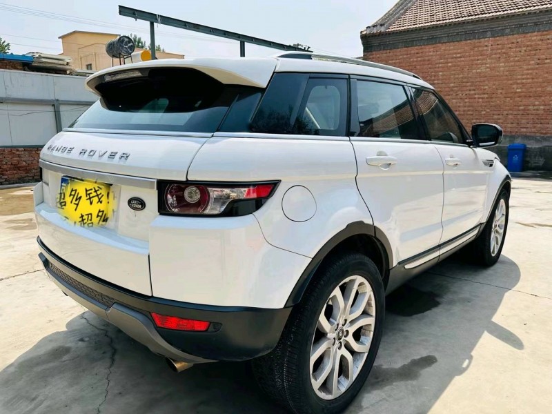 北京14年路虎极光8