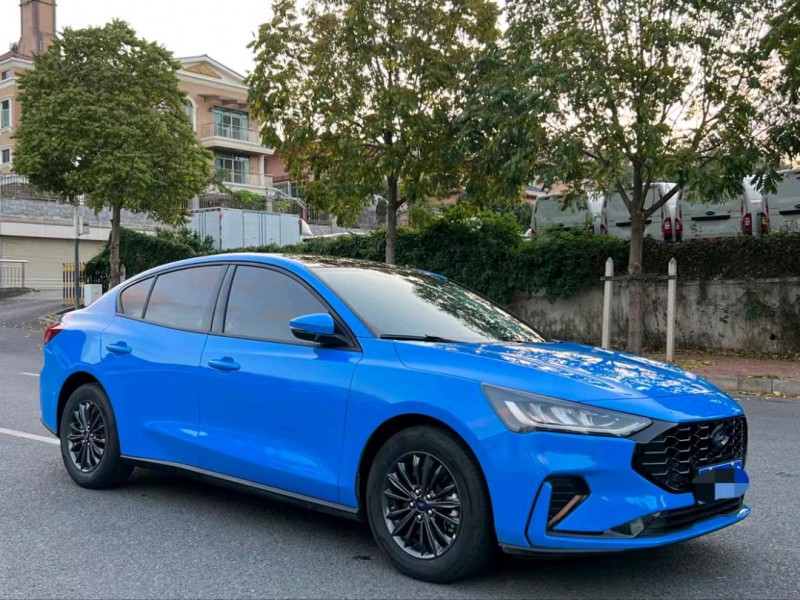 深圳23年福特福克斯3