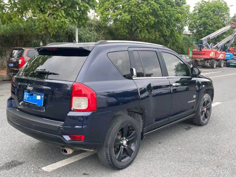 深圳12年Jeep指南者7