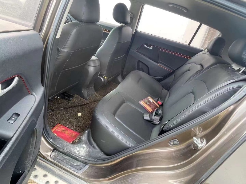 嘉兴13年起亚智跑5