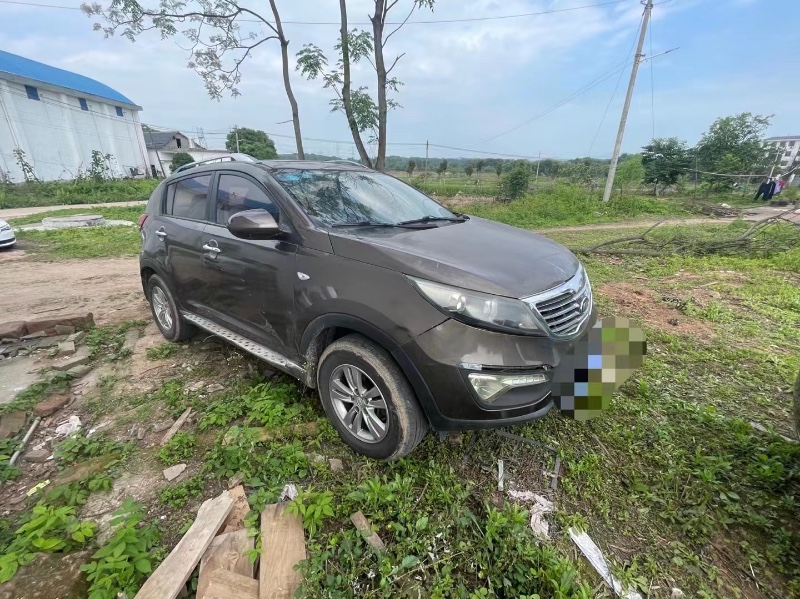 嘉兴13年起亚智跑4