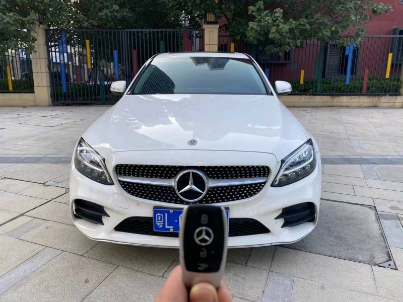 广州19年奔驰C1