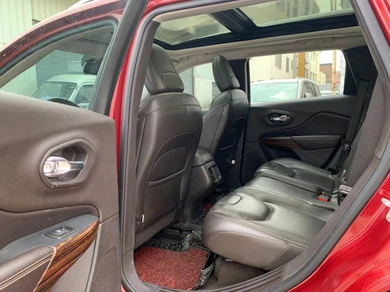 广州17年Jeep自由光6