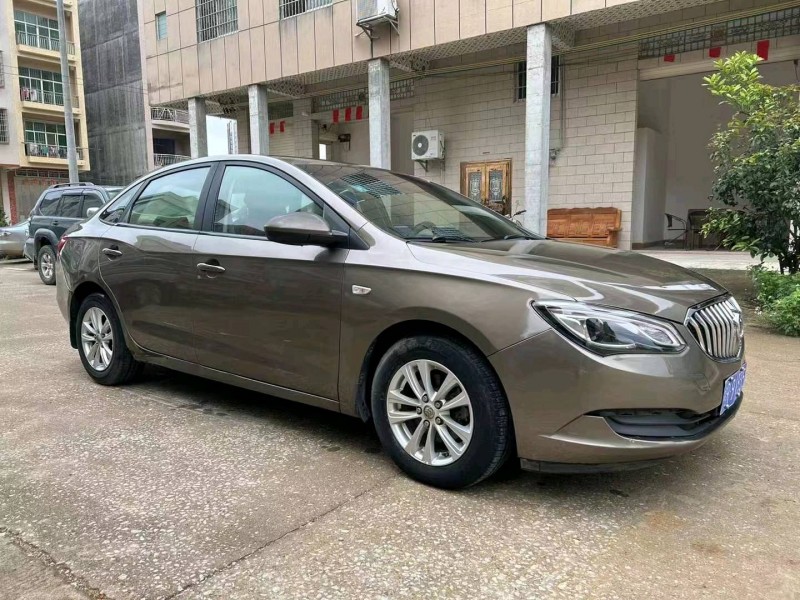 南宁16年别克英朗GT2