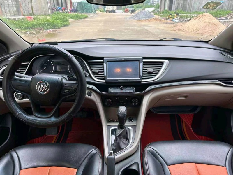 南宁16年别克英朗GT5