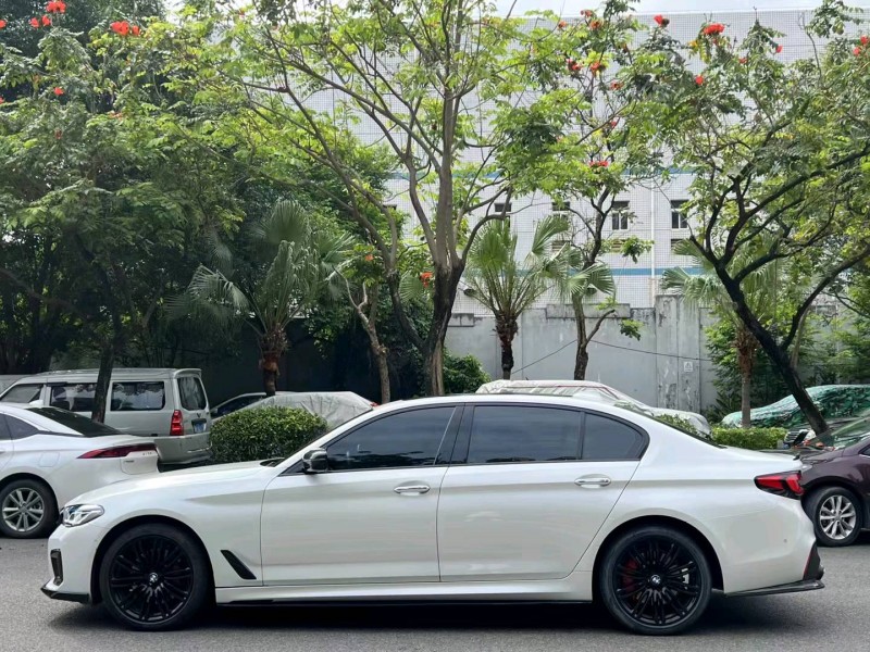深圳18年宝马5系5