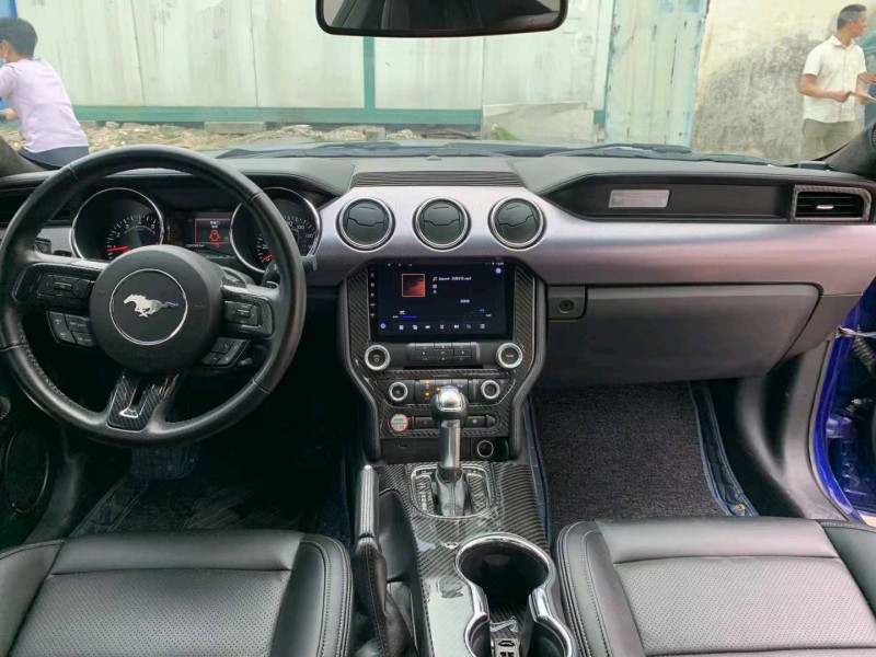 广州16年福特野马4