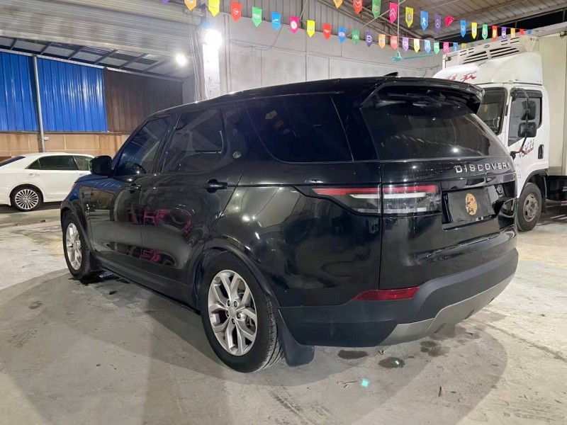 广州17年路虎发现8