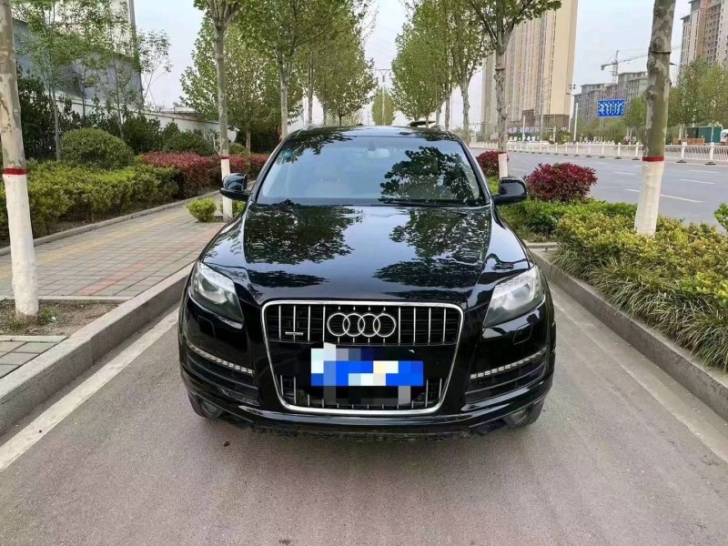 青岛12年奥迪Q71