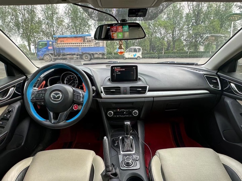 徐州15年马自达昂克赛拉8