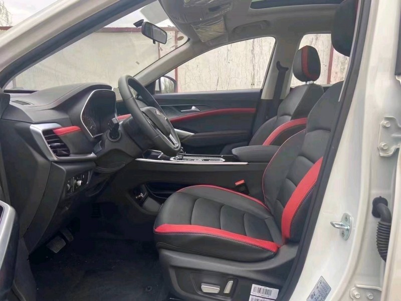 济南23年江淮思皓X86